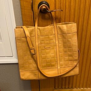 Fossil Carmen Tan Woven Leather Tote Bag with adjustable strap. No hang tag
